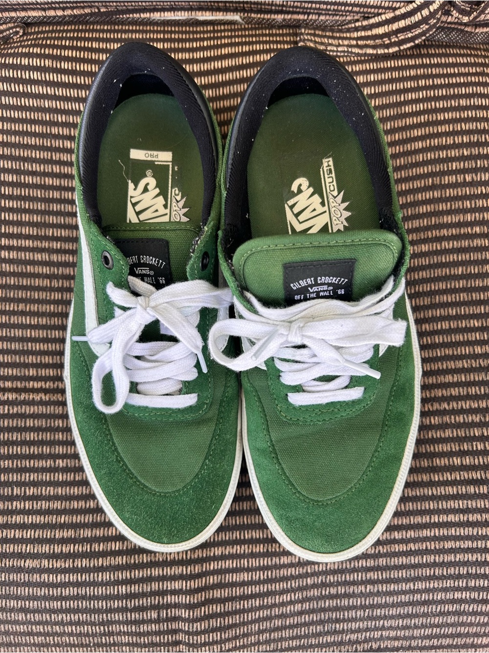Vans Gilbert Crockett Men’s 8 Pro Skateboarding Shoes Dark Green White Suede